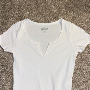 Hollister shirt💜